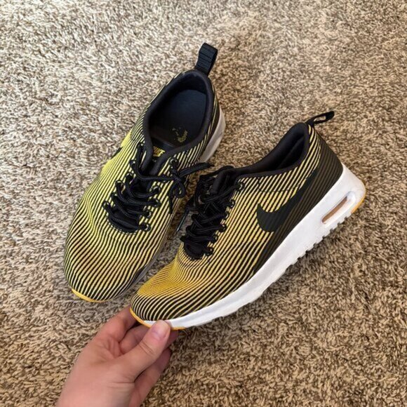 Nike Air Max Thea KJCRD Black and Yellow - Picture 1 of 6